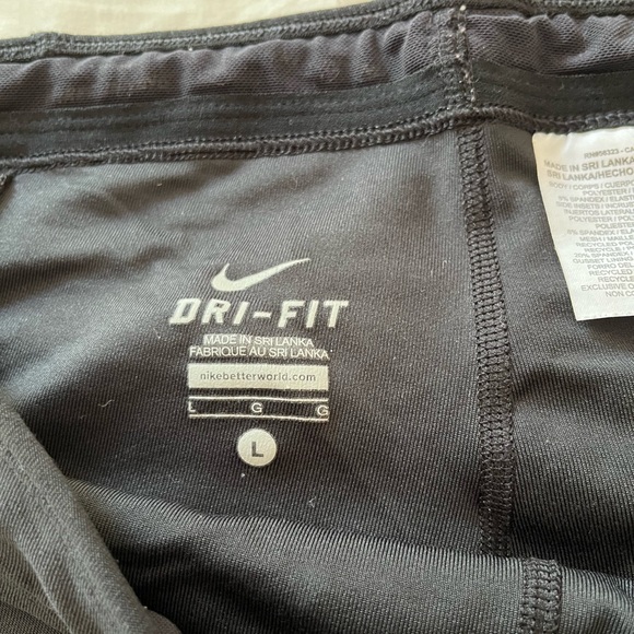 Nike dri-fit cropped leggings - Picture 3 of 3